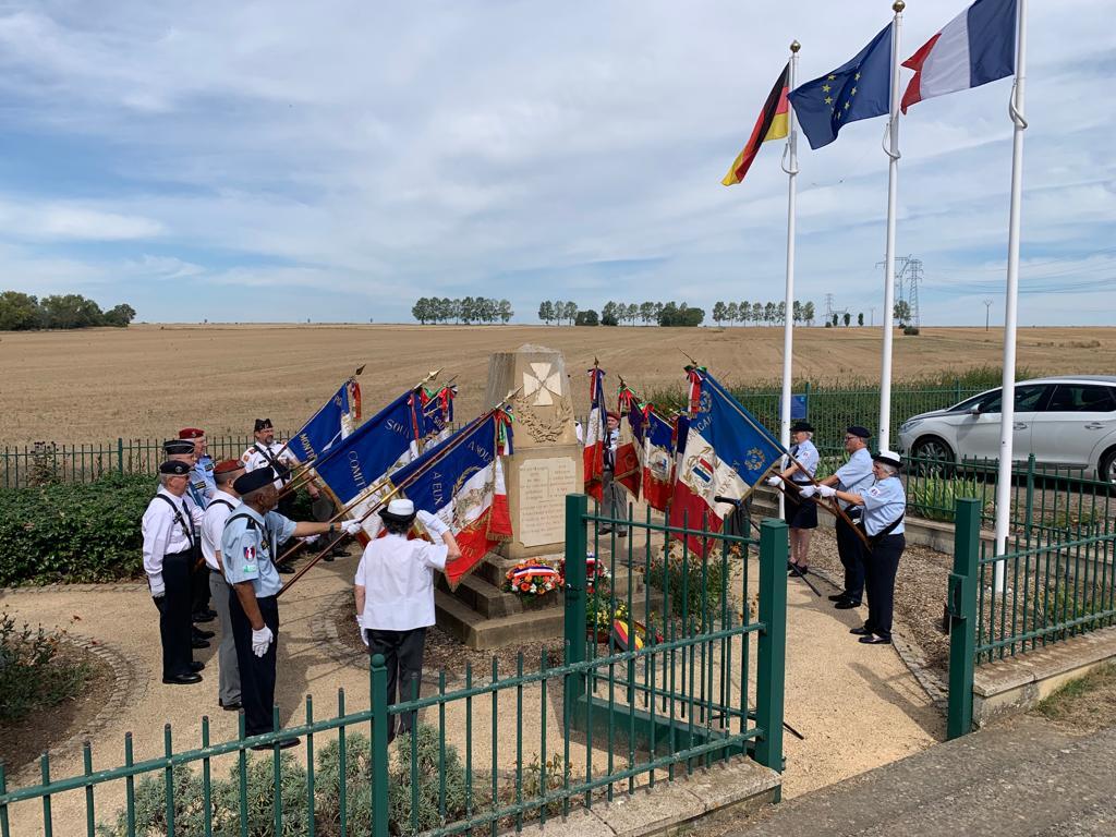 1 PHOTO 2022 08 15 19 48 524