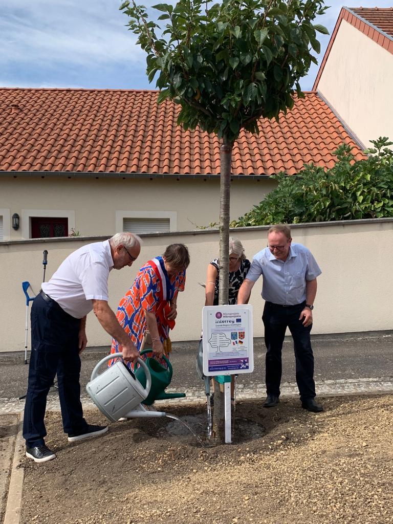 1 PHOTO 2022 08 15 19 48 533